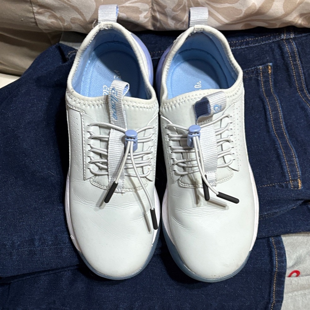 Clive Nursing shoes